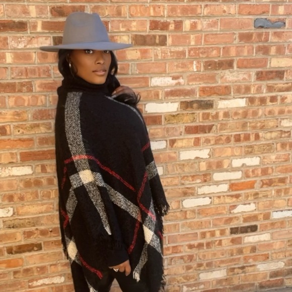 Fall Poncho - Picture 2 of 9